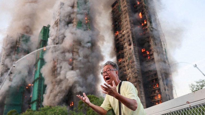 World News | Huge Blaze Engulfs Hong Kong High-rise; Kills Four, Injures Three