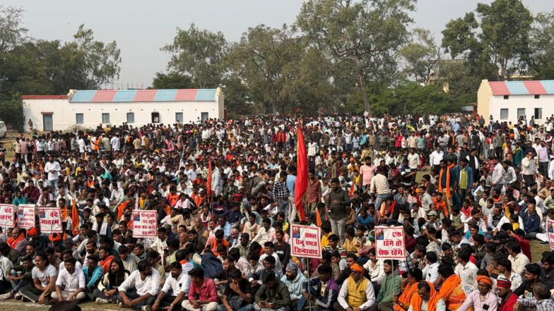 India News | Locals Hold Protest over Rape of Six-year-old Girl in Madhya Pradesh's Raisen, Demand Arrest of Accused