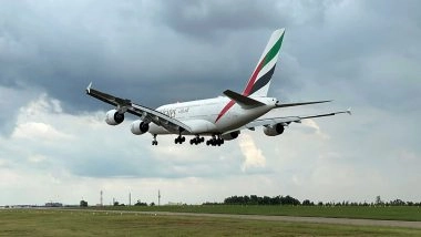 India News | Dense Fog Disrupts Operations at Bengaluru Airport; 41 Flights Delayed Since Early Morning