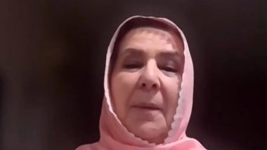 World News | Imran Khan Remains Inaccessible for Four Weeks: Noreen Niazi Highlights Police Brutality in Pakistan