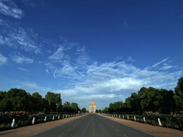 Business News | Globally Consumer Confidence Below Long-term Average but India Shines as Growth Bright Spot: Report