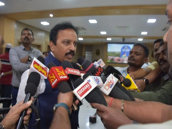 India News | Paradip Port Authority Achieves Fastest-ever 100 MMT Cargo Throughput in a Fiscal Year