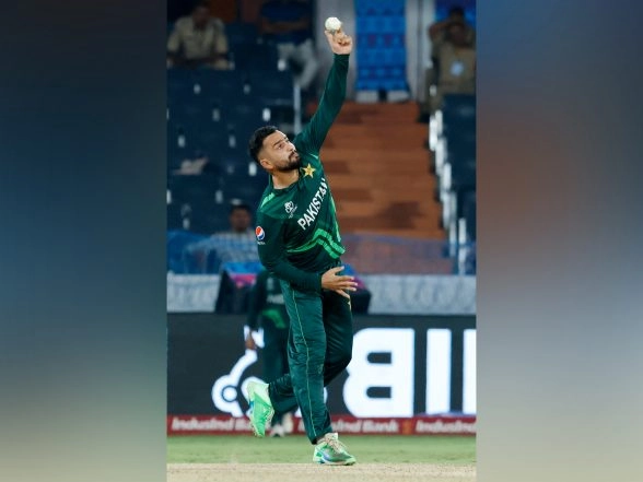 Sports News | Nawaz Becomes Fifth-highest T20I Wicket-taker for Pakistan as Hosts Clinch Tri-series