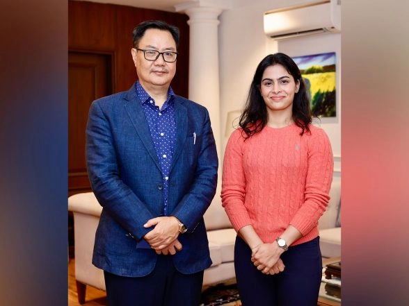 Sports News | Kiren Rijiju Praises Manu Bhaker for Olympic Feats, Calls Her Inspiration for Future Indian Athletes