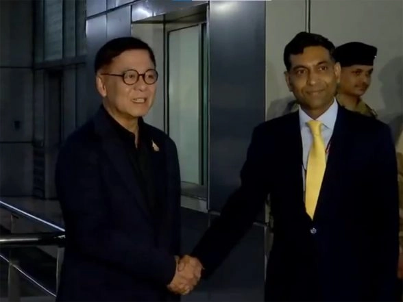 World News | Thailand Foreign Affairs Minister Sihasak Phuangketkeow Kickstarts His First Official Visit to India