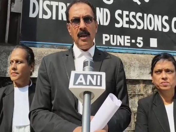 India News | "We'll Be Demanding for Judicial Inquiry:" Advocate Sangram Kolhatkar on Veer Savarkar Defamation Case