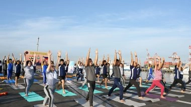 World News | INS Sahyadri Crew Conducts Joint Yoga Session with Philippine Navy