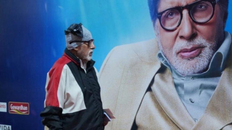 ‘With Big Big People’: Amitabh Bachchan Shares Heartwarming Post As He Finds Himself on Filmfare Billboards Alongside Abhishek, Akshay Kumar and Shah Rukh Khan (View Post)