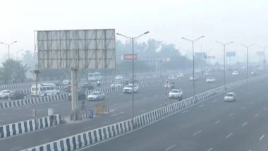 Delhi Air Pollution: CAQM Suggests Work-From-Home for Half the Staff in Government and Private Offices As AQI Dips in NCR