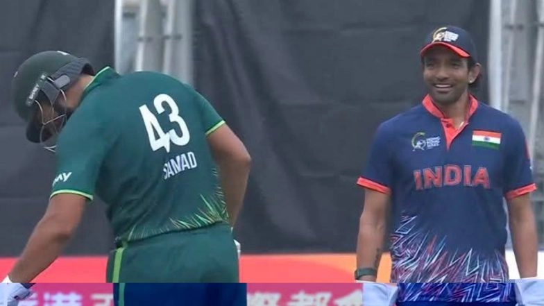 No Handshake Between India and Pakistan Cricketers During Hong Kong Sixes 2025, Dinesh Karthik and Co Stick to BCCI's Policy