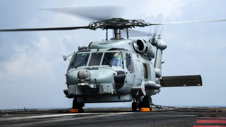 India Inks INR 7,995 Crore Pact With US for Sustainment Support of Indian Navy’s MH-60R Helicopters (See Pics)