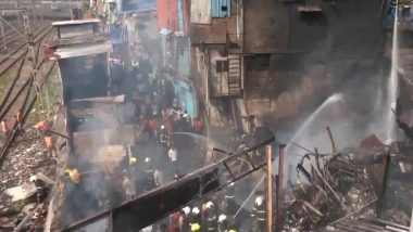 Mumbai Fire: Massive Blaze Erupts Near Mahim Station, 8-10 Homes Damaged (Watch Video)