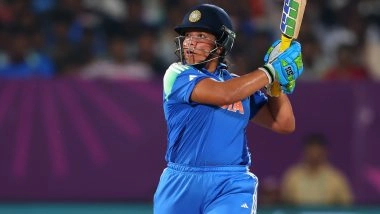 Richa Ghosh’s Coach Shib Shankar Paul Reveals How Indian Wicketkeeper-Batter Played With Pain in ICC Women’s World Cup 2025 Knockouts, Says ‘Dard Hai; Sochna Nahi Hai’