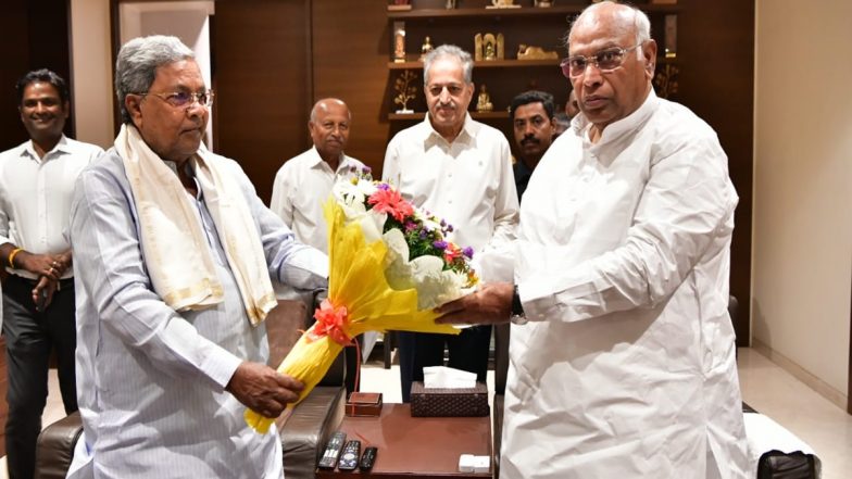 Karnataka Leadership Crisis: CM Siddaramaiah Meets Mallikarjun Kharge, Says High Command’s Decision Final; Calls Meeting Cordial
