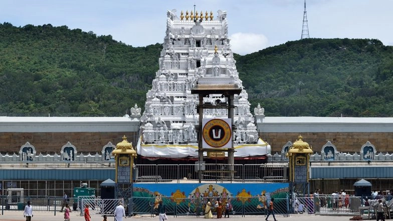 What Is Silk Dupatta Scam? Polyester Dupattas Supplied As Silk to Tirumala Temple in Andhra Pradesh's Tirupati for 10 Years, TTD Exposes INR 55 Crore Fraud