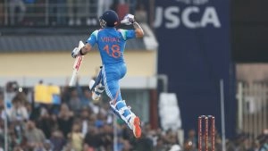 Virat Kohli Breaks Sachin Tendulkar's Record of Most Centuries in a Single Format, Achieves Feat During IND vs SA 1st ODI 2025
