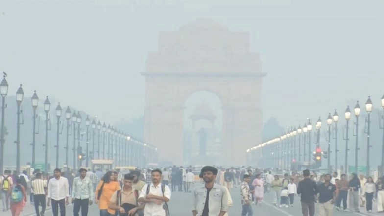 Delhi Air Pollution: City’s Air Quality Remains ‘Very Poor’ at 355; Breathing Made Difficult