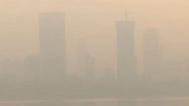 Mumbai Air Pollution: Thick Layer of Smog Covers Parts of City As Air Quality Remains in 'Poor Category'