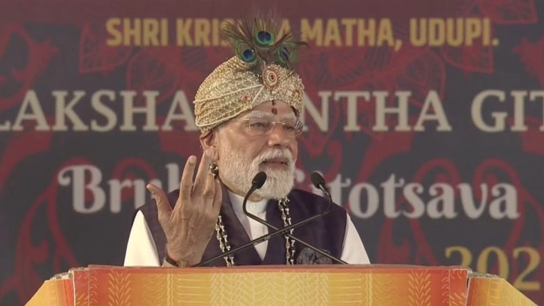 Centre&rsquo;s Policies Inspired by Lord Krishna&rsquo;s Teachings; Ending &lsquo;Atyachaaris&rsquo; Necessary for Peace: PM Narendra Modi
