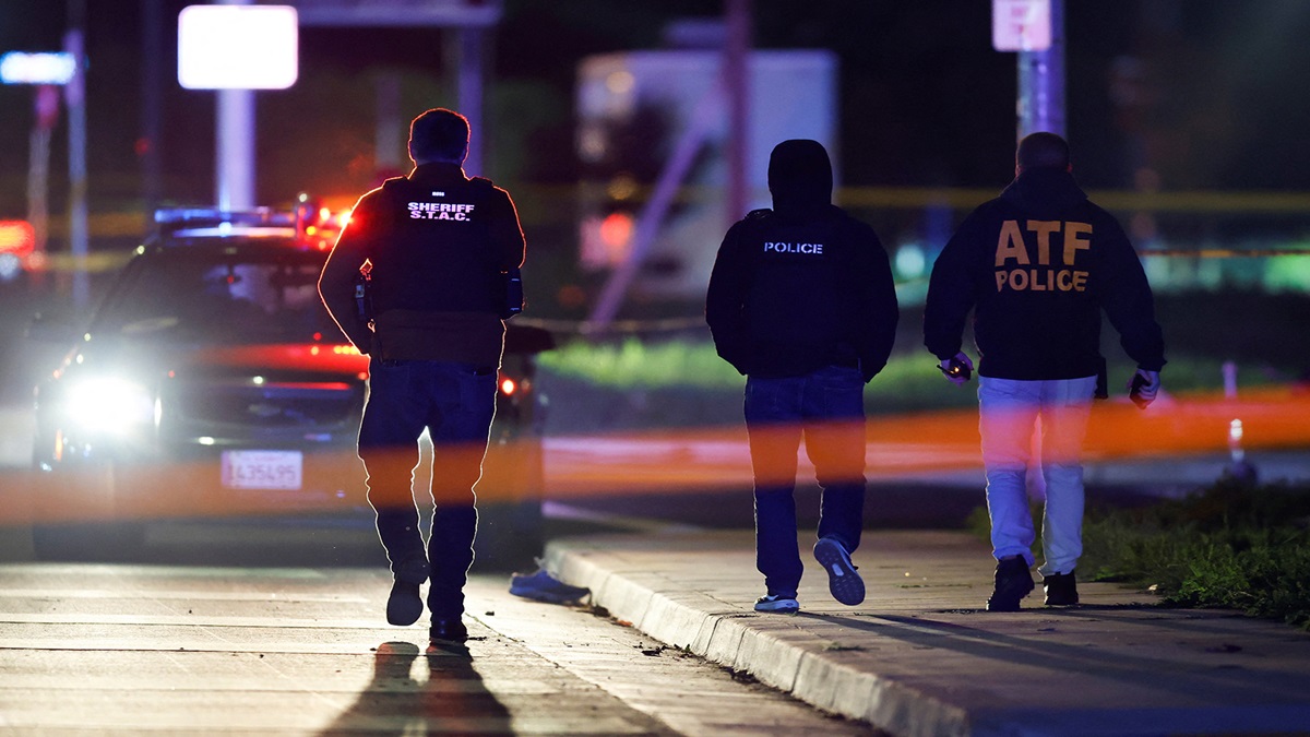 World News | Four Die, 10 Injured in Mass Shooting in Family Gathering ...