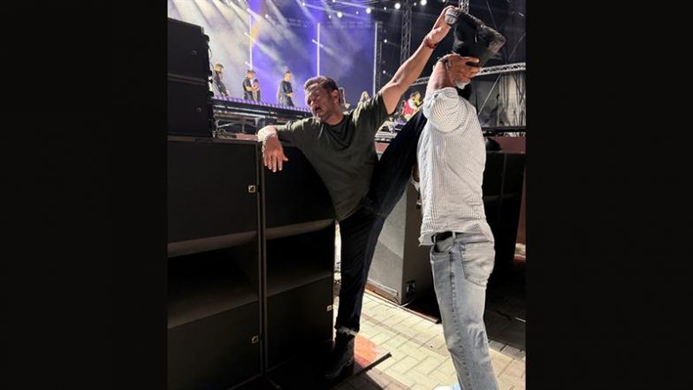 Aahhhhaaa! Salman Khan Shares Fun Backstage Moment Ahead of Da-Bangg Tour in Doha (View Pic)
