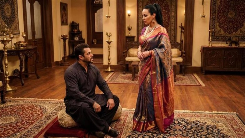 Is Kendra Lust Entering ‘Bigg Boss 19’ Just Days Ahead of Finale? Adult Film Star Shares AI-Generated Photo With Reality Show’s Host Salman Khan; Netizens React!