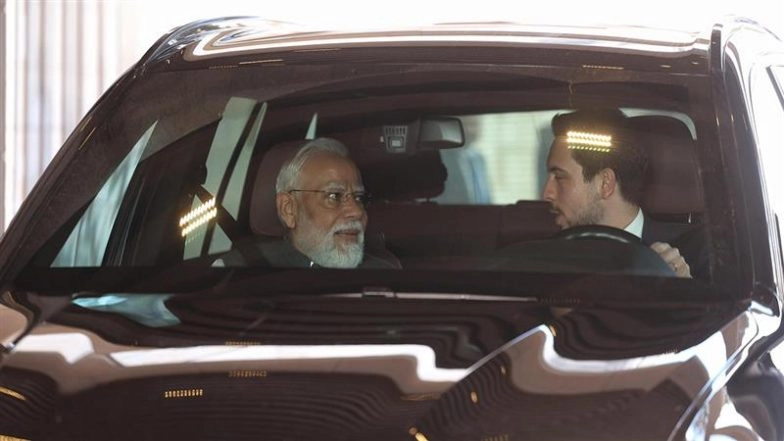 Crown Prince Al Hussein Bin Abdullah II Drives PM Narendra Modi to Jordan Museum in Special Gesture During Amman Visit (See Pics and Video)