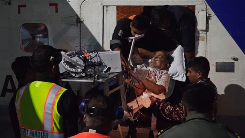 Indian Coast Guard Conducts Midnight Medevac From Agatti Island to Kochi for Critically Ill Patient Diagnosed With Acute Subacute Subdural Hematoma (See Pics)