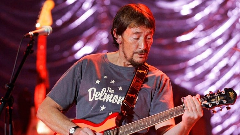 Chris Rea, Grammy-Nominated Singer-Songwriter Best Known for ‘Driving Home for Christmas,’ Dies at 74