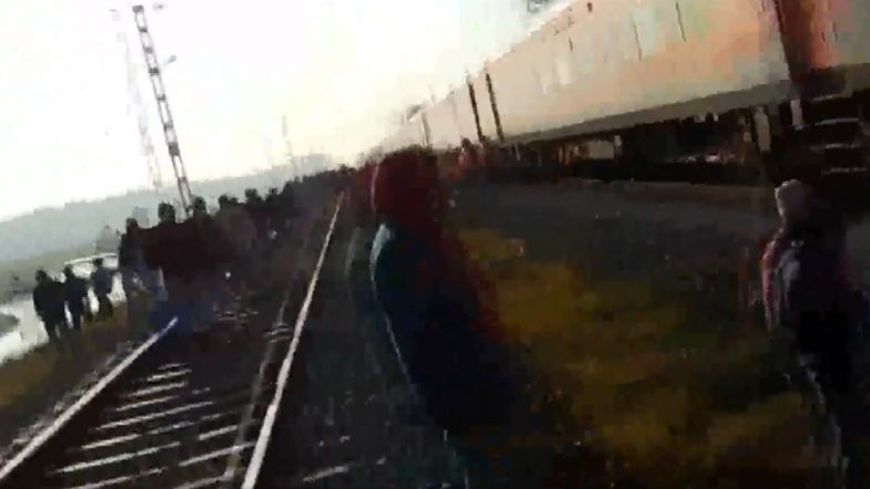 Rajdhani Express Derailment in Assam: 8 Elephants Killed, 5 Coaches of Express Train Derails in Collision in Hojai (Watch Video)