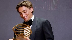 Armand Duplantis, Sydney McLaughlin-Levrone Named World Athletes of Year at 2025 World Athletics Awards