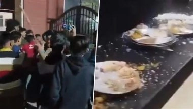 Greater Noida: Fight Erupts Between Students and Canteen Staff at Mangalmay College Over Worms Found in Chole Bhature, Video Goes Viral