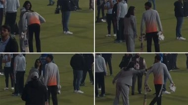 Jitesh Sharma Touches ICC Women's ODI World Cup 2025 Winner Harleen Deol's Feet Post IND vs SA 2nd T20I 2025 (Watch Video)