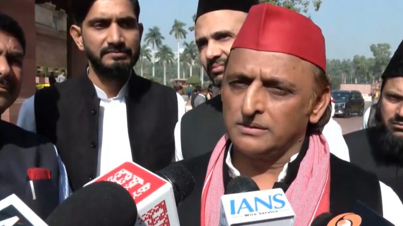 Vande Mataram 150th Year: More Important To Act Than To Just Sing, Says Samajwadi Party Chief Akhilesh Yadav (Watch Video)