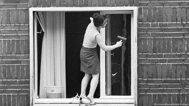 Women's Health Suffers, Bearing the Brunt of Household Labor | 🔬 LatestLY