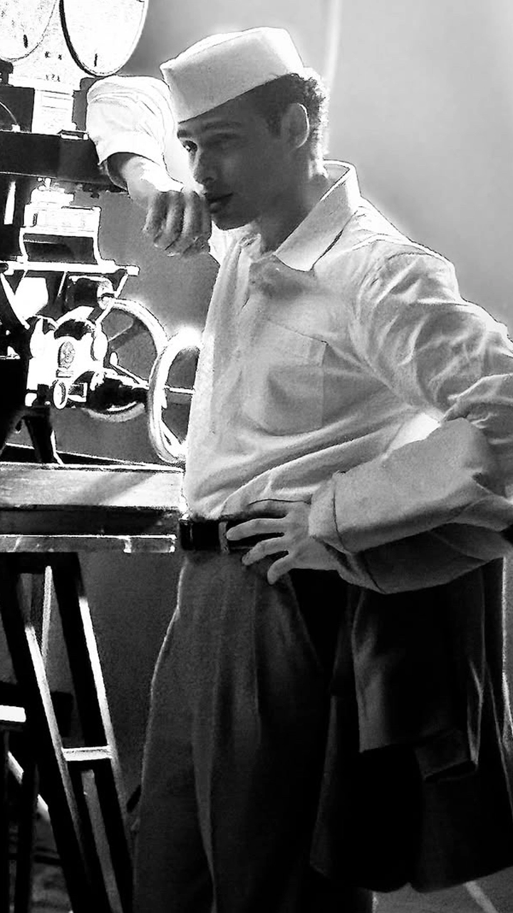 Siddhant Chaturvedi in V. Shantaram Biopic – Classy B&W Pics From the Sets