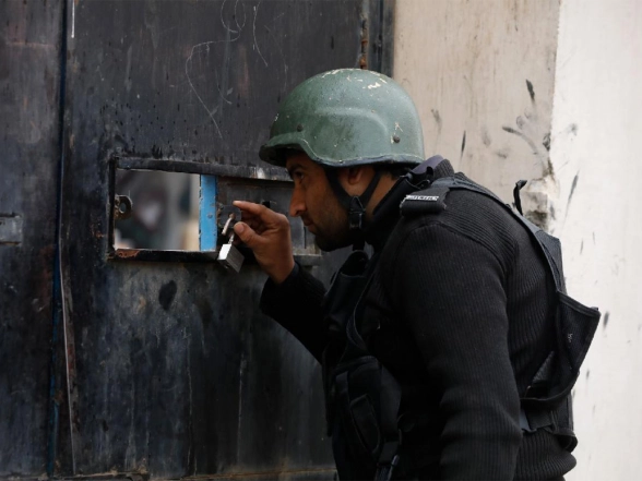 World News | Major Attack on Pakistani Forces in Nokundi as Suicide Bomber Breaches FC Camp; BLF Issues Claim