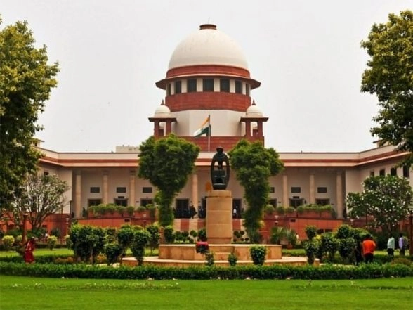 India News | Supreme Court Asks Centre to Revisit Action Plan on Delhi-NCR Air Pollution