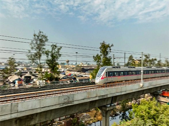 India News | NCRTC Invites Bids for Licensing of Commercial Spaces Across Delhi-Meerut Namo Bharat Corridor