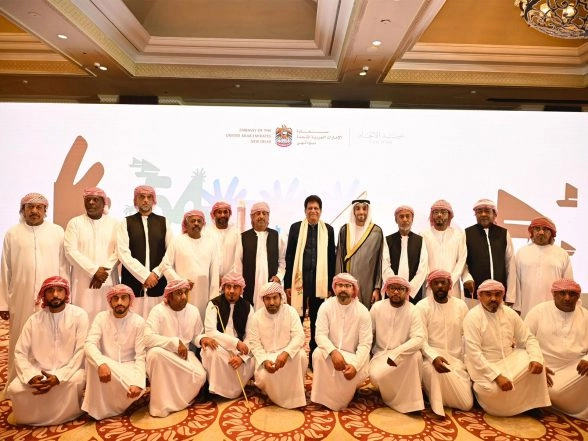 World News | Commerce Min Joins UAE Embassy Celebrations on Their National Day