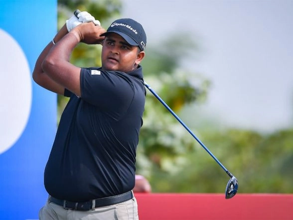Sports News | Teen Prodigy Veer Ganapathy Takes 3-shot Lead in IGPL Ahmedabad