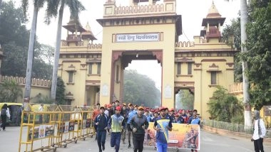 India News | UP: MoS Murugan Inaugurated Art Exhibition at Namo Ghat During Kashi Tamil Sangam 4.0 in Varanasi