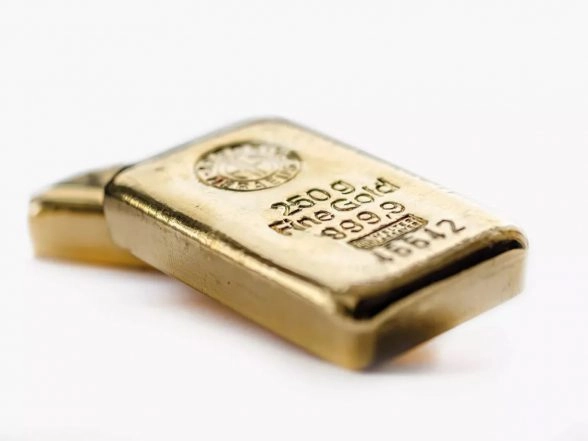 Business News | Gold Rally to Continue, Could Hit USD 5000 in 2026, Amid Tight Supply and Demand by Central Banks: Deutsche Bank