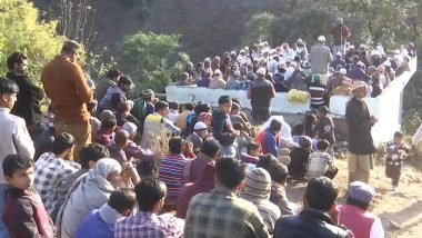 India News | Thousands Gather for Annual Urs of Famous Sufi Saint Sayed Pir Mashoom Shah in Rajouri