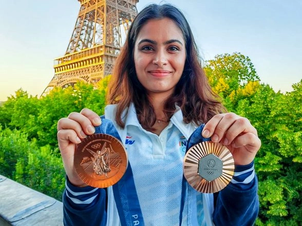 Sports News | ISSF World Cup Final 2025: Paris Olympics Medallist Manu Bhaker and Other Indian Shooters Look to End Season on High Note