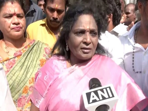India News | TN:Tamilisai Soundararajan Criticises DMK Govt over 'disruption' of Karthigai Deepam Festival in Thirupparankundram