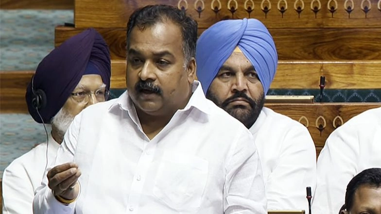 India News | Congress MPs Move Adjournment Motion Notices in Lok Sabha, Seek Discussion on Air Pollution