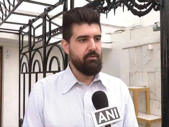 Business News | It Makes All the Sense in the World: Economist Kent Bhupathi on PM Modi, President Putin Meeting in India