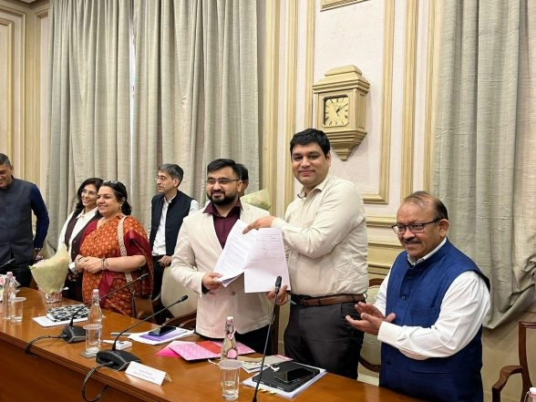 Business News | Maharashtra Takes Major Leap Towards Blockchain Governance with MoU Signed with Infraledger Labs