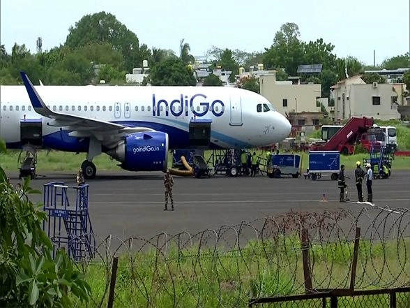 India News | DGCA Reviews IndiGo Disruptions as Airline Experiences Higher Than Normal Flight Cancellations; Operations to Normalise by Feb 2026